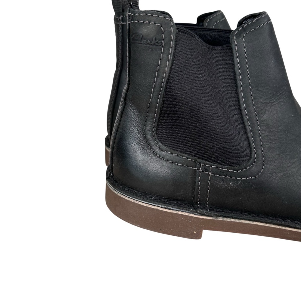 Clarks Bushacre Hill Chelsea Boots Black Leather Ankle Pull On Men 8 - Picture 3 of 12